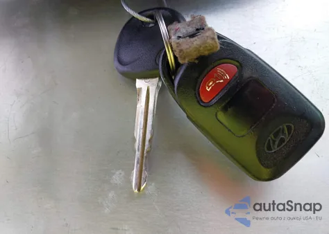 2013 Hyundai Elantra Gls из США, поврежденный, VIN KMHDH4AE8DU884419